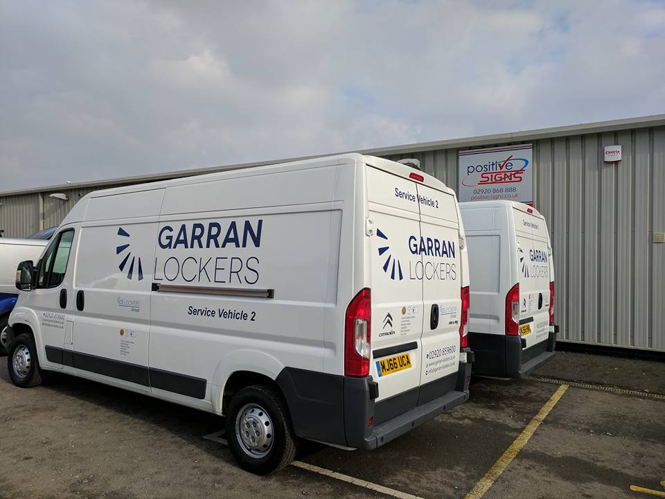 Garran Lockers van signs